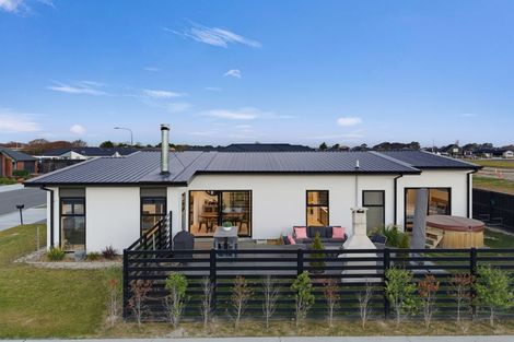 Photo of property in 19 Bastings Street, Kaiapoi, 7630