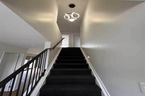 Photo of property in 38 Greenhill Crescent, Pakuranga, Auckland, 2010