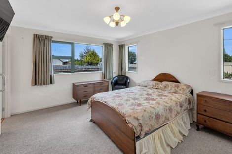 Photo of property in 16 Maria Street, Lumsden, 9730