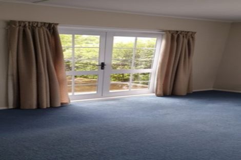 Photo of property in 13 Warwick Crescent, Taradale, Napier, 4112