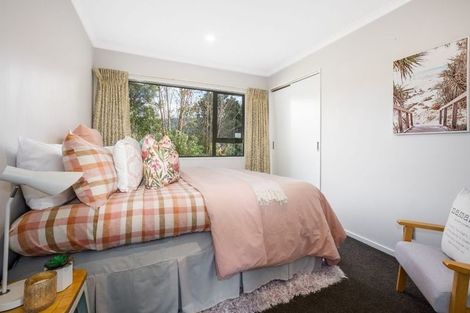 Photo of property in 39 Apple Terrace, Ranui, Porirua, 5024
