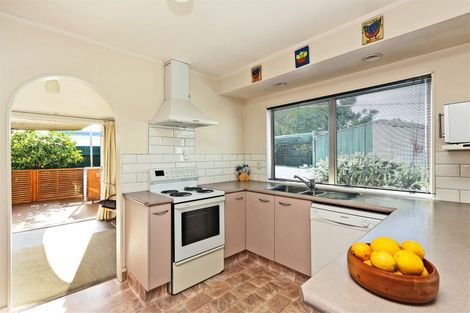 Photo of property in 26 Glamorgan Avenue, Tamatea, Napier, 4112