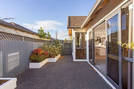 Photo of property in 273a Cranford Street, St Albans, Christchurch, 8052