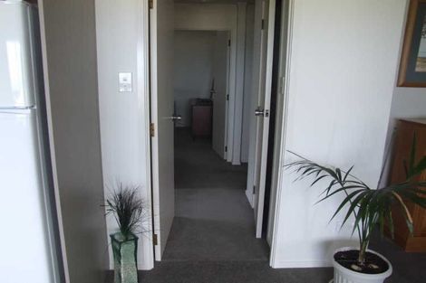 Photo of property in 2 Ormiston Road, Onerahi, Whangarei, 0110