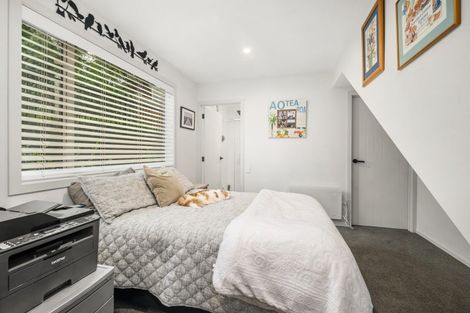 Photo of property in 70 Chesham Avenue, Waipahihi, Taupo, 3330