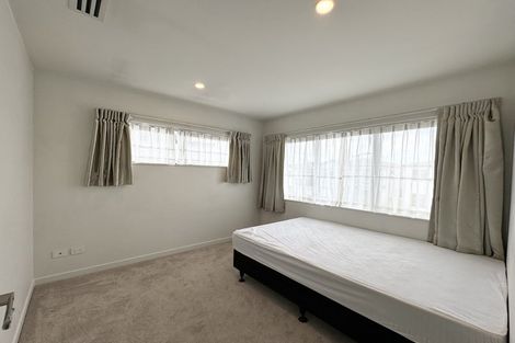 Photo of property in 36 Greenfinch Road, Hobsonville, Auckland, 0616