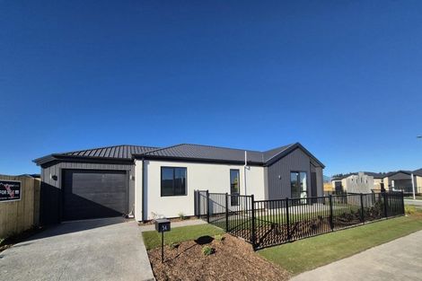 Photo of property in 54 Blakes Road, Belfast, Christchurch, 8051