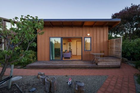 Photo of property in 86 Kings Drive, Wanaka, 9305