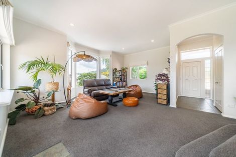 Photo of property in 7 Carlow Grove, Birchville, Upper Hutt, 5018