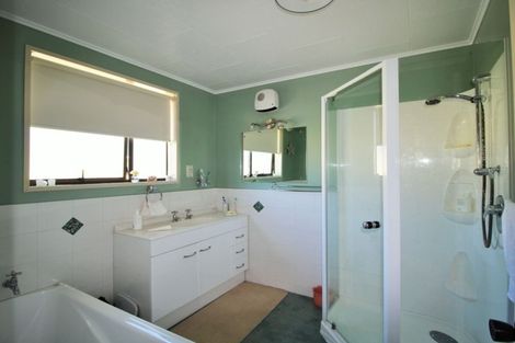 Photo of property in 89 Salisbury Crescent, Oamaru North, Oamaru, 9400