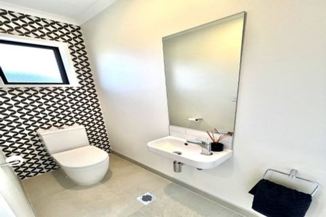 Photo of property in 60 Manarini Road, Westgate, Auckland, 0614