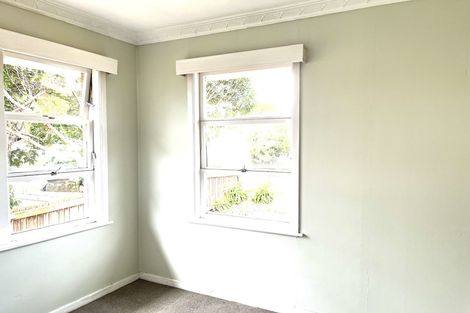 Photo of property in 30 Fairview Road, Papatoetoe, Auckland, 2025