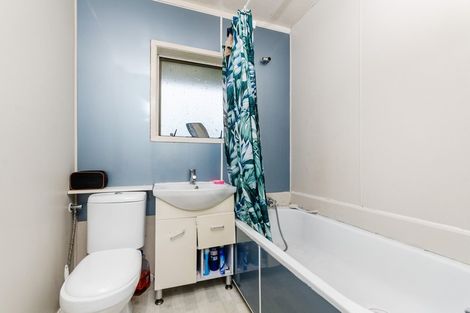 Photo of property in 4/28 Copley Street, New Lynn, Auckland, 0600