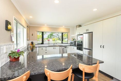 Photo of property in 9 Montana Way, Milson, Palmerston North, 4414
