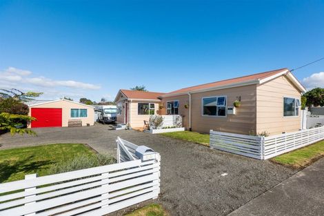 Photo of property in 5a High Street West, 4320