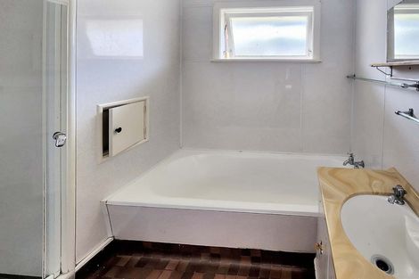 Photo of property in 79 Fraser Street, Wainuiomata, Lower Hutt, 5014