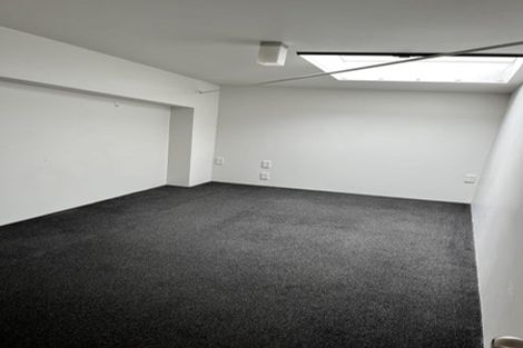 Photo of property in 8 Torrens Terrace, Mount Cook, Wellington, 6011