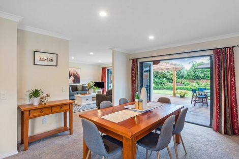 Photo of property in 33 Killalea Place, Paraparaumu, 5032