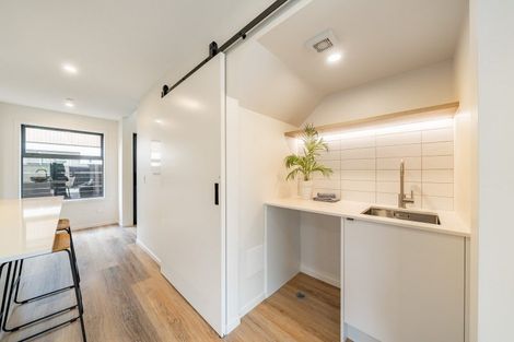 Photo of property in 7/123 Knights Road, Hutt Central, Lower Hutt, 5010