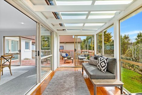 Photo of property in 5 Pyrite Street, Westgate, Auckland, 0614