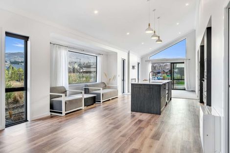 Photo of property in 24 Bragato Way, Cromwell, 9310