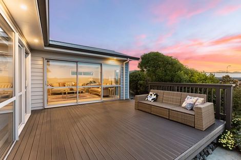 Photo of property in 41 John Burke Drive, Aotea, Porirua, 5024