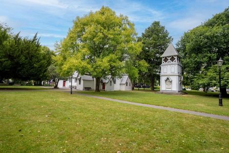 Photo of property in 4/14 Church Square, Addington, Christchurch, 8024