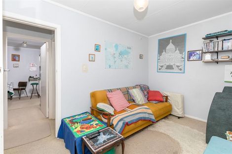 Photo of property in 111a Pine Avenue, Melville, Hamilton, 3206