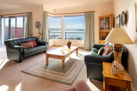 Photo of property in Mt Carmel Mews, 12/9u Arawa Road, Hataitai, Wellington, 6021
