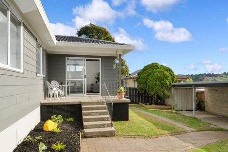 Photo of property in 2/77 Luanda Drive, Ranui, Auckland, 0612