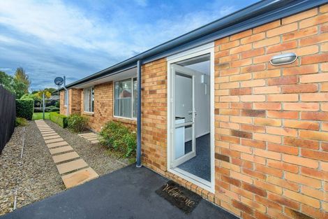Photo of property in 12 Catkins Lane, Mairehau, Christchurch, 8052