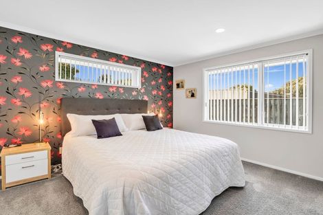 Photo of property in 11 Ngaio Street, Levin, 5510