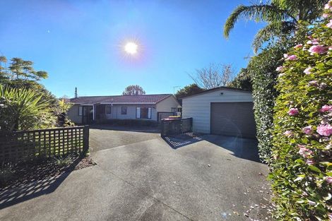 Photo of property in 7a Winstone Place, Highlands Park, New Plymouth, 4312