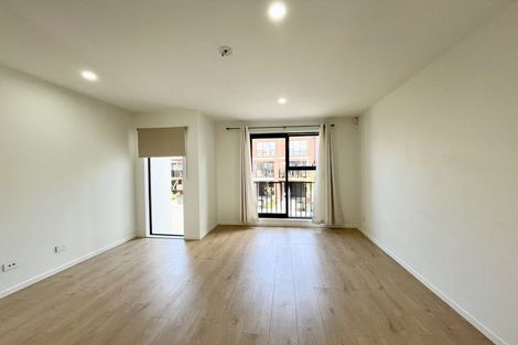 Photo of property in 29 Falcon Crescent, Hobsonville, Auckland, 0618