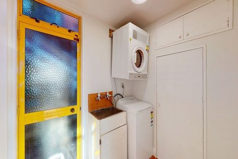 Photo of property in 22 Stafford Street, Mount Victoria, Wellington, 6011