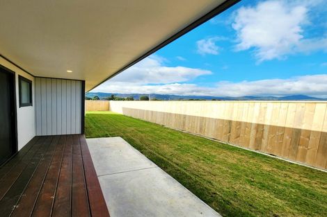 Photo of property in 5 Thorn Place, Levin, 5510