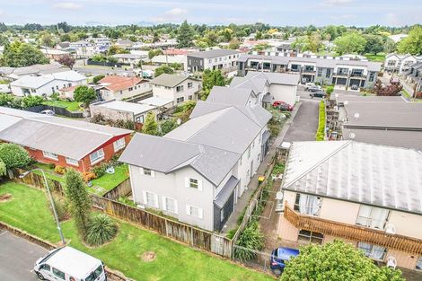 Photo of property in 79u7 Carrington Avenue, Silverdale, Hamilton, 3216