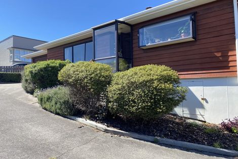 Photo of property in 27f1 Bould Street, Johnsonville, Wellington, 6037