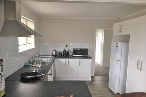 Photo of property in 20 President Avenue, Papakura, 2110