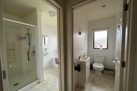 Photo of property in 11 Oakridge Drive, Kerikeri, 0230