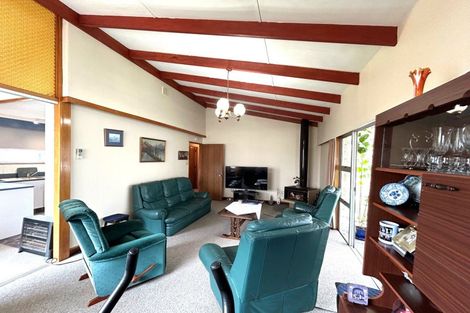 Photo of property in 26 Burn Street, Holmes Hill, Oamaru, 9401