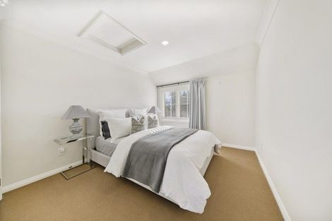 Photo of property in 12 Fairfield Lane, East Tamaki Heights, Auckland, 2016