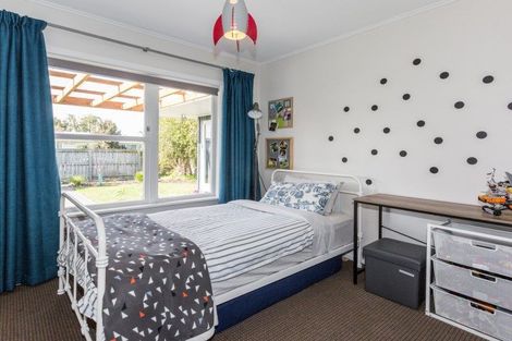 Photo of property in 4 Exeter Crescent, Pirimai, Napier, 4112