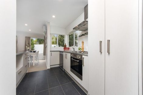 Photo of property in 3/14 Trafalgar Road, Milford, Auckland, 0620