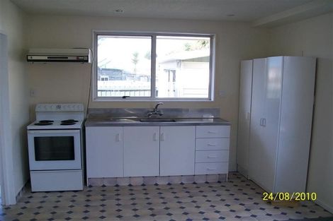 Photo of property in 1/565a Ferry Road, Woolston, Christchurch, 8023