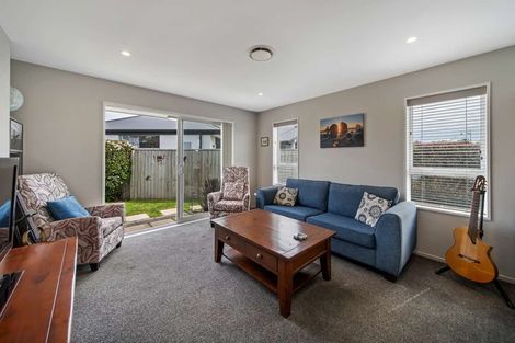 Photo of property in 8 Crampton Close, Kaiapoi, 7630