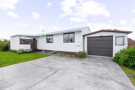 Photo of property in 11 Derby Street, Nawton, Hamilton, 3200
