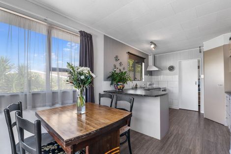 Photo of property in 42 Barnard Road, Fairy Springs, Rotorua, 3015