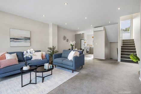 Photo of property in 53f3 Cleveland Street, Brooklyn, Wellington, 6021