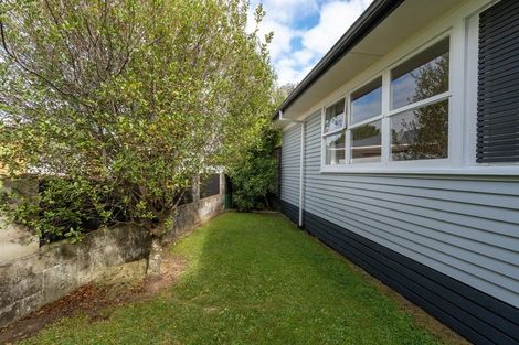 Photo of property in 37 Frederick Drive, Dinsdale, Hamilton, 3204